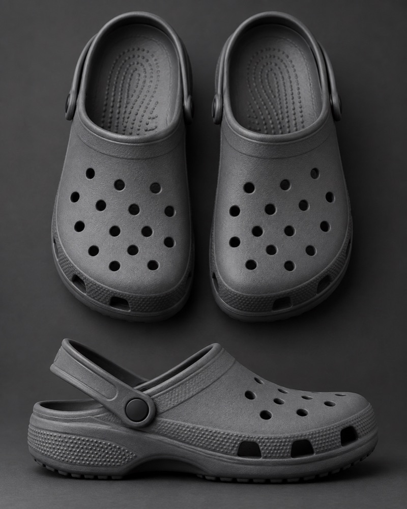 Foam clog shape check teaching illustration, not a product listing or QC record